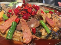 -辣尚瘾·烤鱼·新川菜(交大直营店)