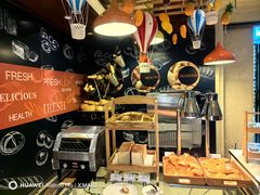 -君来湖滨饭店·玫瑰园