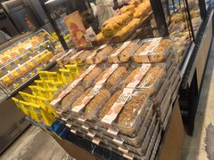 -皇冠幸福里动物奶油生日蛋糕(万达店)