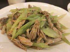 -国人川菜(李家村建东街店)