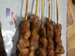 -毛辣果·贵州红酸汤牛肉火锅(西单店)