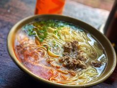 猪肘汤面-亮亮面馆(经六路店)