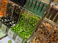 -VENCHI 闻绮(上海佛罗伦萨小镇店)