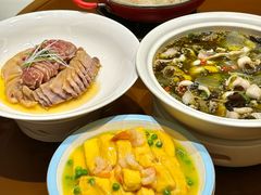 -自己人·宜昌菜(水悦城店)