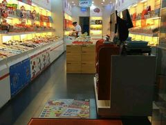 -来伊份(仙霞路二店)