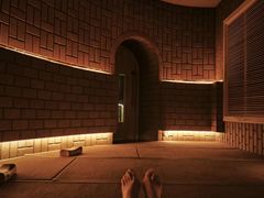 -涨巢·潮玩水疗局