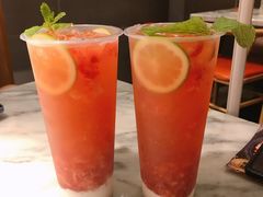 草莓酸奶霜-蓉幸会川菜(苏宁广场店)