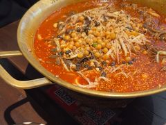 -张翻越·川渝冒菜·武汉黑鸭煲(城北万象城店)