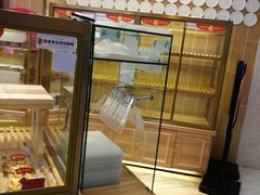 面包甜点陈列柜-BreadTalk面包新语·烘焙蛋糕(高德置地春广场店)