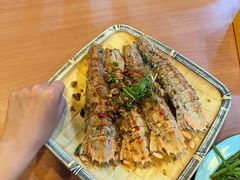 -拉威海鲜市场