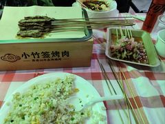 -小竹签烤肉纸包鱼小龙虾(唐韵路店)