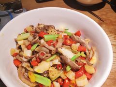 -费大厨辣椒炒肉(万家丽一店)