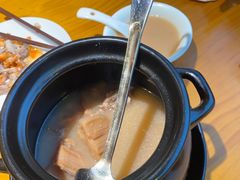 -莲餐厅·湖北菜·潜江小龙虾店(愚园路店)