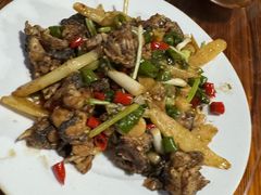 -乡巴佬鼎锅饭