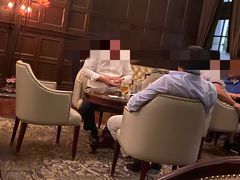 -LONG BAR 廊吧(外滩华尔道夫酒店)