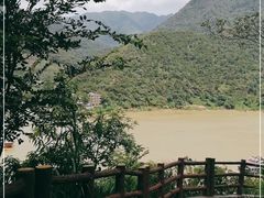 -羚羊峡古栈道森林公园