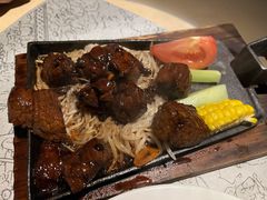 -穹六人间 people 6(岳阳路店)