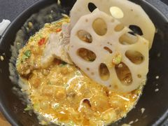 -沸炉重庆老火锅(军事博物馆店)