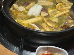 -一朵菌·野生菌探索家火锅(南亚店)