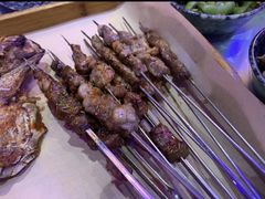 -夜火烤摊·东北烧烤酒场·老杨小黄鱼