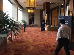 -上海龙之梦万丽酒店