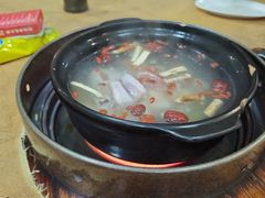 -濠轩阁特色生蚝火锅(水湾路店)