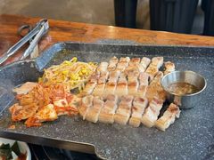 -Dombe豚(黑猪肉街店)