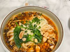 担担面-渝信川菜 · 川味家常菜(财富购物中心店)