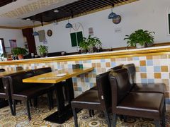 -巴依兄弟西域美食(机场店)