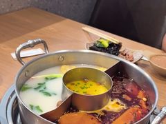 -江小渔鲜鱼火锅(冠亚星城店)