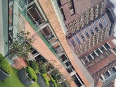 -香港大学