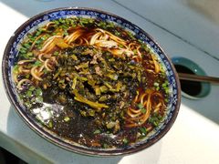 -老新隆牛肉锅贴(新街口店)