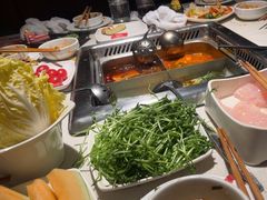 -海底捞火锅鲜切牛肉主题店(长寿路店)