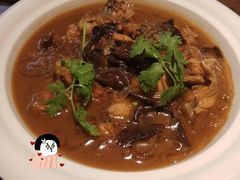 小鸡炖蘑菇-上关雪東北菜(中房金谊店)