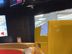 -麦当劳(湖滨路店)