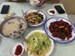 -胡世羊肉汤(南街店)
