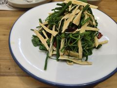 -宏利手擀面(宜山路店)