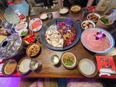 -萍姐火锅·公路夜市(武汉首店)