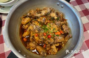 Golden Pressure-Cooked Sichuan Chicken with麻椒