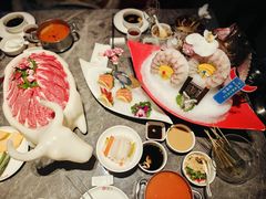 -德天肥牛海鲜火锅(城西银泰店)