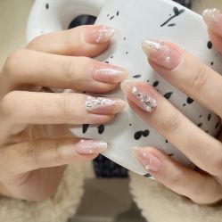 -妙睫屋日式美甲美睫