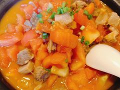 -几个木匠匠人厨房