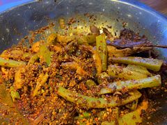 -嘎嘎鸭下巴·爆辣干锅(明教寺店)