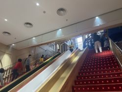 -奈尔宝·儿童乐园·亲子餐厅(前滩店)
