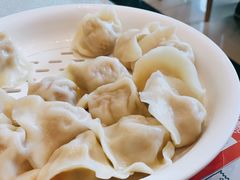 酸菜肉水饺-添福来墨鱼饺子 · 海鲜东北菜(大连星海·黄浦路店)