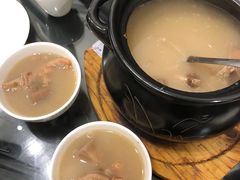 莲藕鸡脚汤（明火例汤）-文记壹心鸡(宝华路店)
