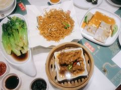 -悦得闲广式点心茶楼(蓝鲸世界店)