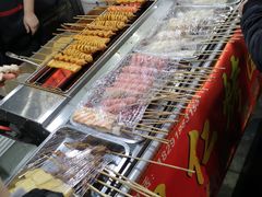 自助取餐区-小魏哥果仁烤面筋