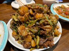 -巴音陶日故德烩菜馆(体育场店)