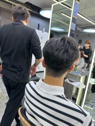 -藤野造型烫发染发